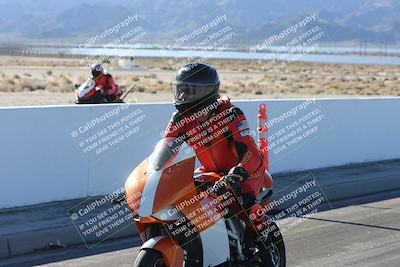 media/Dec-01-2025-Moto Forza (Mon) [[2daa91e15f]]/4-Around the Pits/